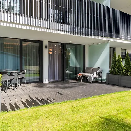 Prywatne W Stegnie Na Ulicy Brzozowej 6