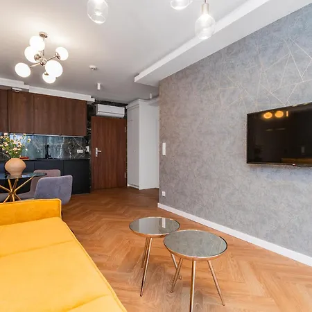 Prywatne W Stegnie Na Ulicy Brzozowej 6 Stegna (Pomerania)