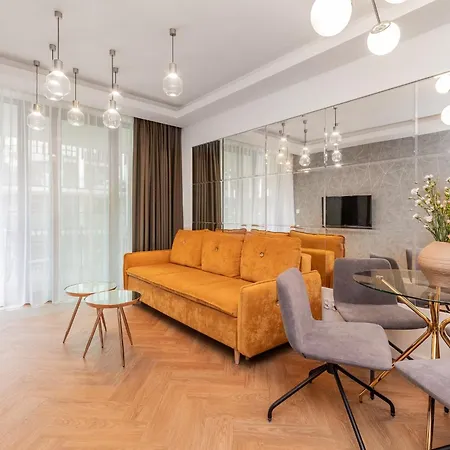 Prywatne W Stegnie Na Ulicy Brzozowej 6 Stegna (Pomerania)