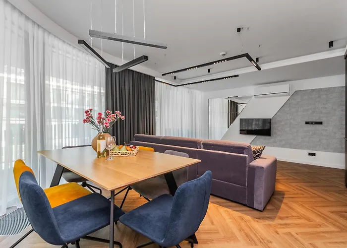 Prywatne W Stegnie Na Ulicy Brzozowej 6 * Stegna (Pomerania)